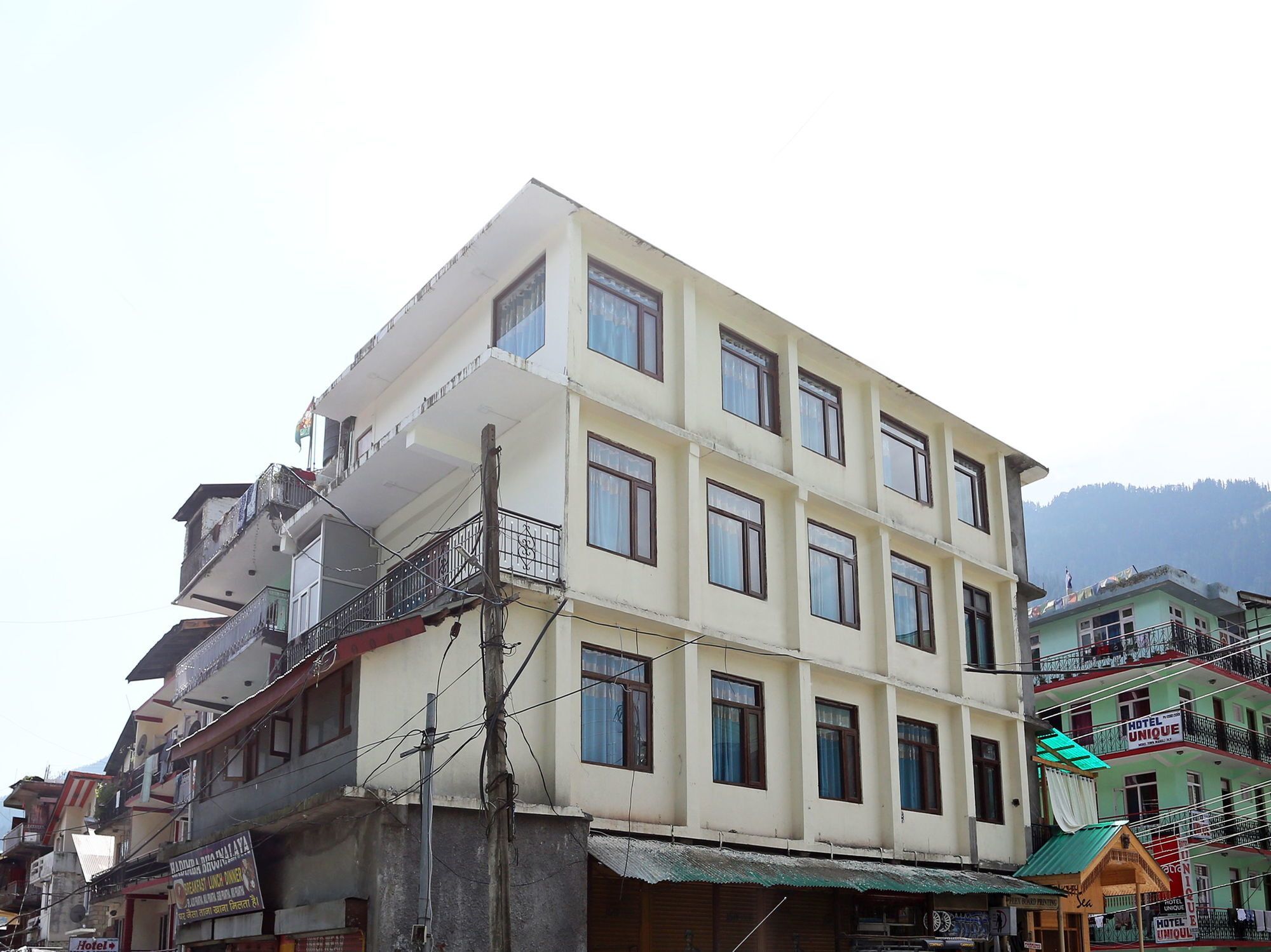 Oyo 9912 Hotel Rock Sea Manāli Exterior foto